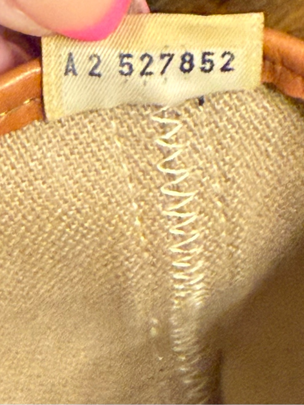 Dooney & Bourke Canvas Bucket Bag Leather Trim *dust bag & key fob included * - Picture 12 of 15
